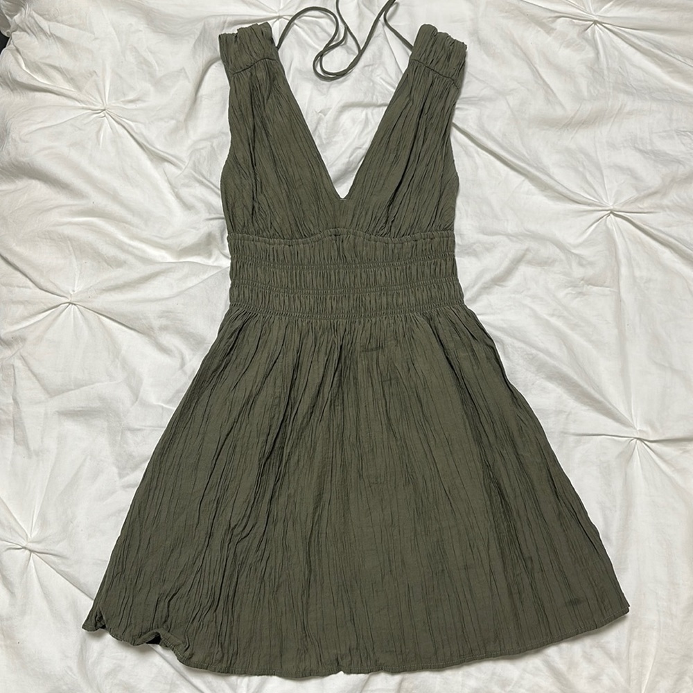 Abercrombie Crinkle Mini Dress (Petite)